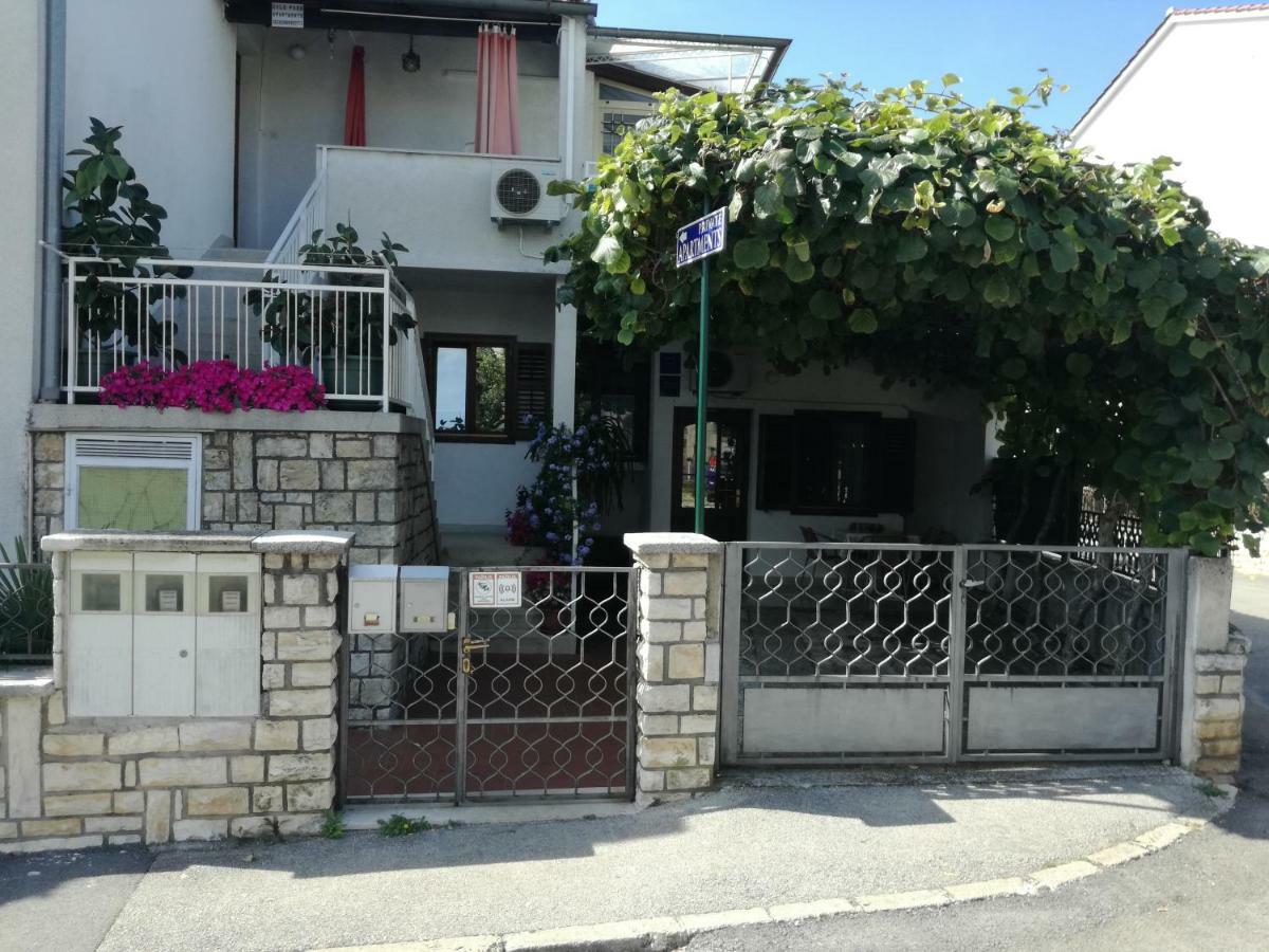 Vile Park Apartments Poreč Eksteriør billede